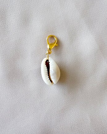 Charms , Hey details