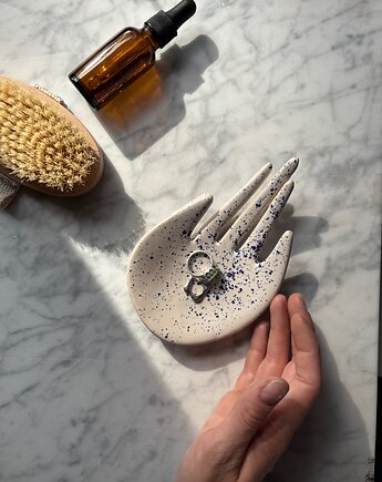 Ceramiczna Łapka Handmade Talerzyk na Biżuterię Niebieskie Ciapki, Maison Fragile