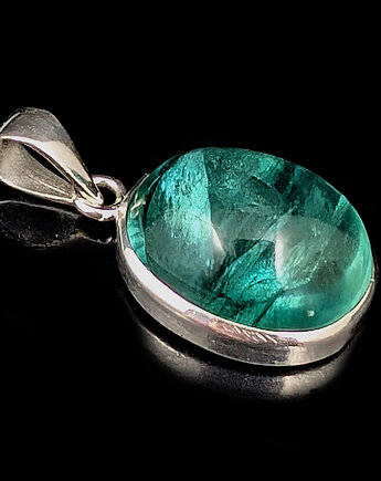 Z morskim fluorytem, Pracownia Neores