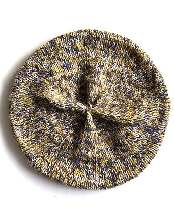 Aga - beret w stylu francuskim, RękaProduction