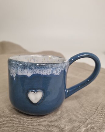 Kubek ceramiczny z serduszkiem, krusz art