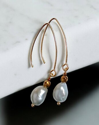 LUX. Srebrne perły - kolczyki na długich biglach, kaktusia