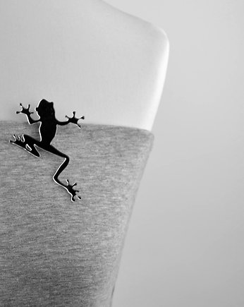 MirrorFrog 1, felt label