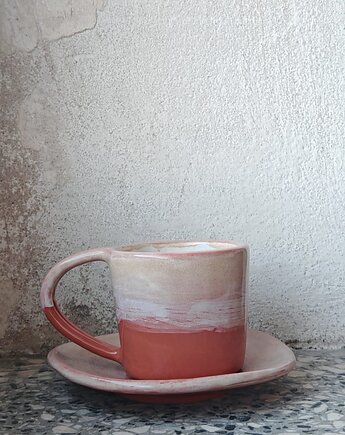 Koralowa filiżanka z talerzykiem, MOM S HANDMADE
