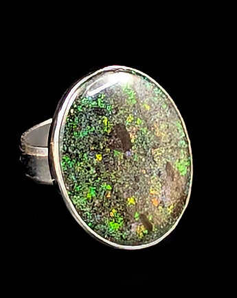 Pierścionek galaktyczny australijski opal matrix, Pracownia Neores