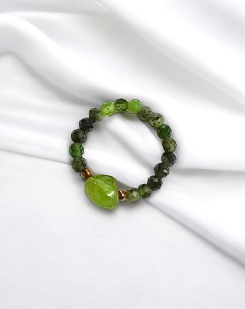 Pierścionek : nefryt, oliwin, kaktusia