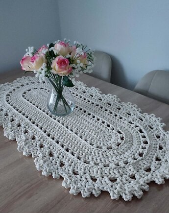 Bieżnik owalny szydełkowy ze sznurka bawełnianego 50cmx100cm, MISZ MASZ Dorota Tyszko