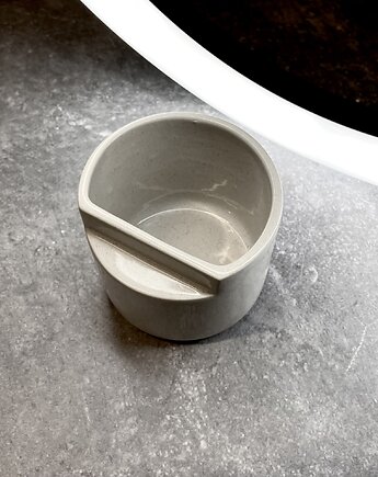 Kubek #09 /salt and pepper, 250ml/ z serii Architecture, Handverk