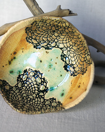 Zielona miseczka ceramiczna na biżuterię, drobiazgi, Bea Fine Arts