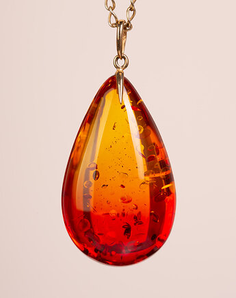 Złoty wisiorek z bursztynem barwionym, Andorii by Baco