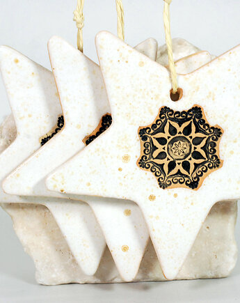 Gwiazdki choinkowe - ceramiczne ozdoby świąteczne, 10FingersArt