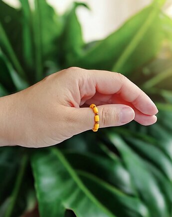 Żółty pierścionek : summer - masa perłowa, hematyt, kaktusia