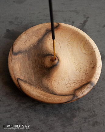 Łaciaty orzech pod kadzidełko, I Wood Say
