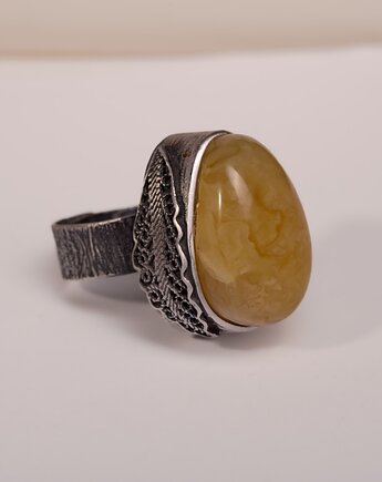 Pierścionek srebrny z naturalnym bursztynem bałtyckim, Andorii by Baco