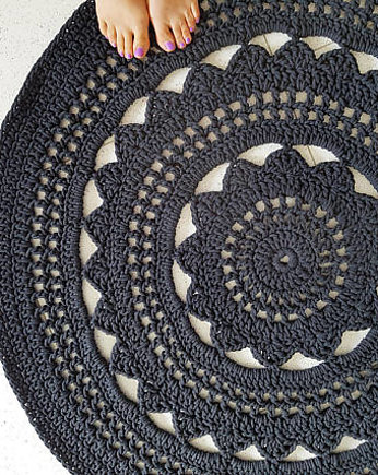Dywan okrągły mandala czarny - kolory, Made of Weaves