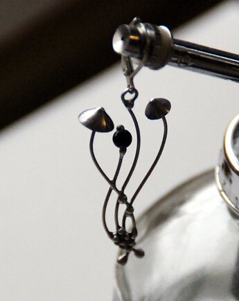 Estetyczny kolczyk z motywem grzybów z awenturynem w stylu leśnym, Yadovito