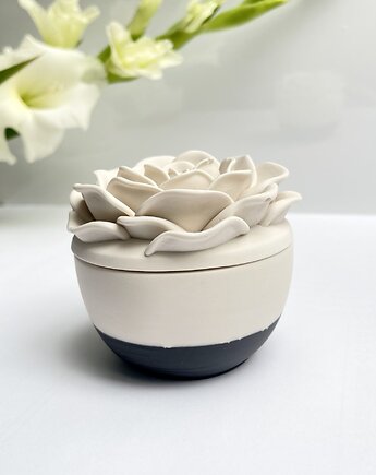 Szkatułka Rose / 8 cm / z wkładem świecy gratis, achtenkolor