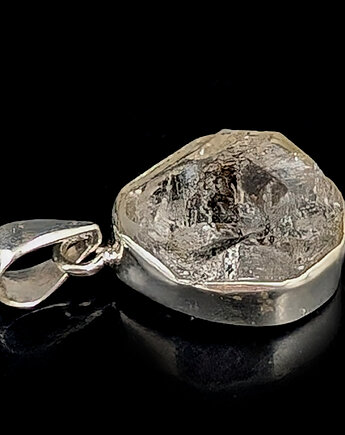 Surowy herkimer, Pracownia Neores