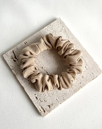 Jedwabna beżowa gumka do włosów Beige Silk - mini 8 cm, Volie Line