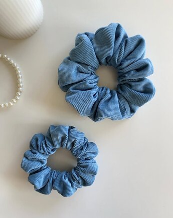 Sztruksowa scrunchie Sky - standard (12 cm)