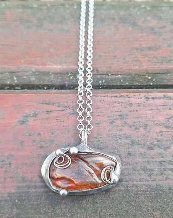 Spiralki - wisiorek, rezerwacja, po drugiej stronie lustra