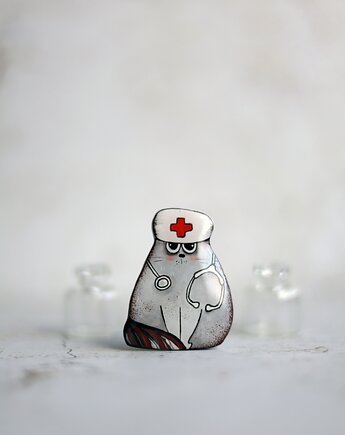 Broszka malowana Doktor Niebolec, Black Cat