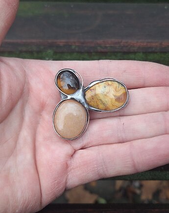 Potrójna - broszka, po drugiej stronie lustra