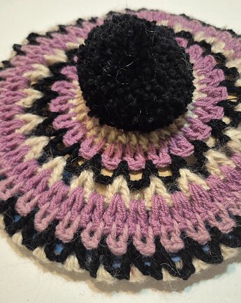 Unikatowy beret  w wielokolorowe wzory., Ula Raclawska