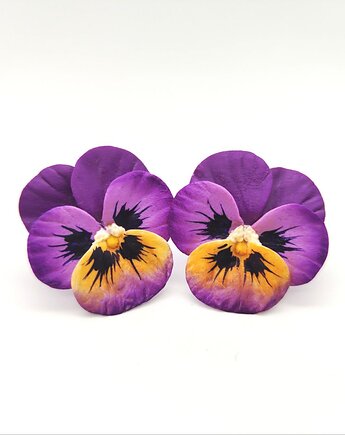 Kwiatowe kolczyki sztyfty z polimerowej gliny Bratki, biżuteria kwiatowa, Albina LaBelle