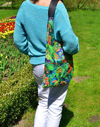 Worek w kwiaty, modeMania