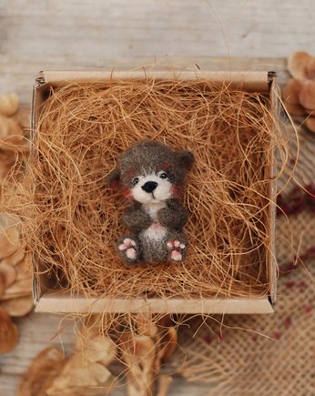 Jasno brązowy Miś- broszka, BoboLobo Handicraft
