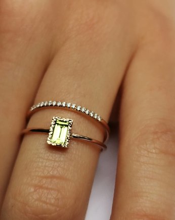 Złoty pierścionek z peridotem prostokąt, ARPELC