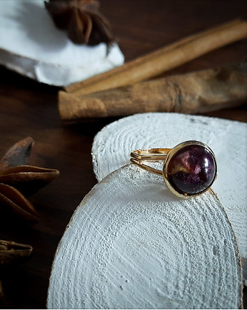 Mikro pierścionek z płatkami róży, Figa handmade accessories
