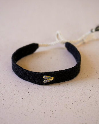 Czarna bransoletka z haftowanym serduszkiem, wiązna, Słońcem Tkane