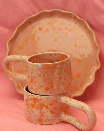 Różowy kubek ceramiczny w ciapki. Ceramika ręcznie robiona, Lvvia ceramics