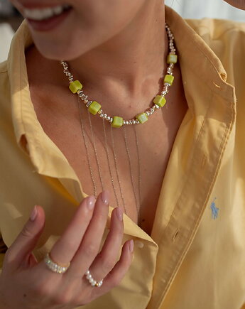 Naszyjnik z hematytu ze srebrnymi łańcuszkami ze stali chirurgicznej, Paraiso