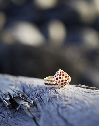 Pierścionek Beadingowy Fragile Red, Karolina Herra