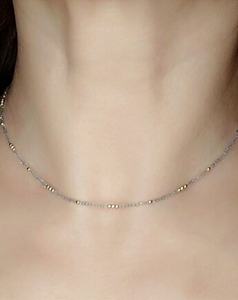 Lśniąca niteczka: blask labradorytów, Studio Gazela