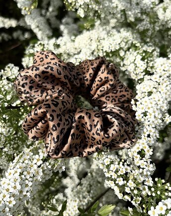 Scrunchie Arya, Volie Line