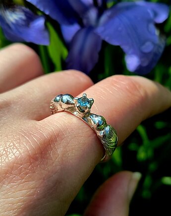 Niebieski Ptaki pierścionek ze srebra z błękitnym topazem, ZIĘBA