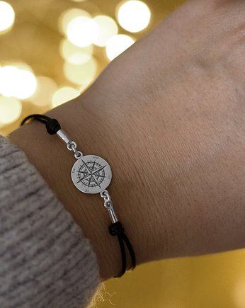 Bransoletka z różą wiatrów - srebrna, Szkatułka Emi