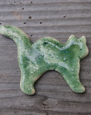 Ceramiczny magnes kot zielony, Gliniana Koniczynka