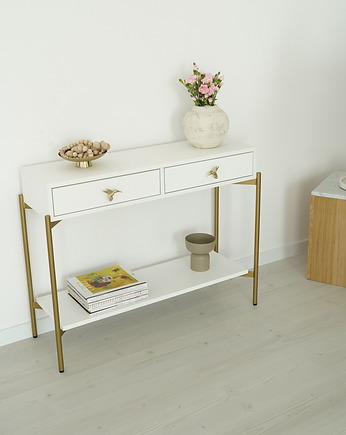 LUCA - Biała konsola z ryflowanymi frontami i uchwytam, Papierówka Simple form of furniture