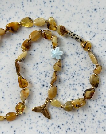 Naszyjnik z bursztynu, Konevka store