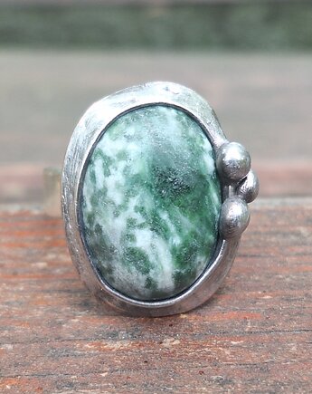 Zwyczajny dzień - pierścionek regulowany, po drugiej stronie lustra