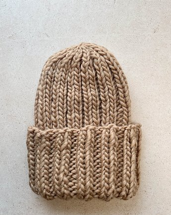 Zimowa czapka Buran  100% wełna z Peru masło orzechowe, Made by Jaga