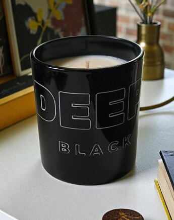 Inspirowana zapachem Carolina Herrera-Świeca sojowa w czarnym szkle DEEP BLACK, Oyka Candle