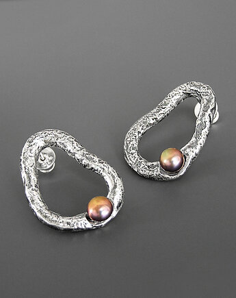 Asymetryczne kolczyki srebrne z perłą, Pastelove Jewelry