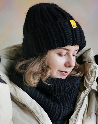 WOOLY Komplet zimowy czapka i komin czarny, sploteka