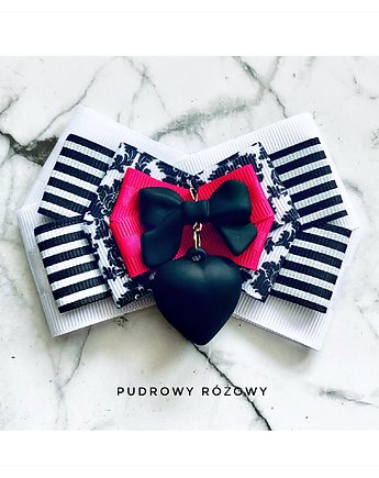 Brosza z serduszkiem i kokardką Nowość, Pudrowy Różowy